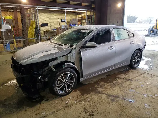 3KPF24AD8PE682642 2023 KIA FORTE - Image 1