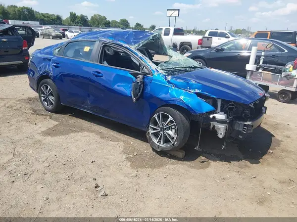3KPF24AD8PE683032 2023 KIA FORTE - Image 1