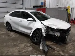 3KPF24AD8PE687257 2023 KIA FORTE
