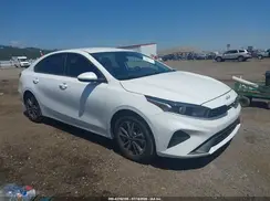 3KPF24AD8PE694581 2023 KIA FORTE