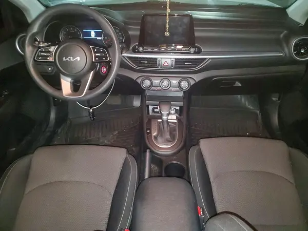 3KPF24AD8PEG23266 2023 KIA FORTE - Image 8