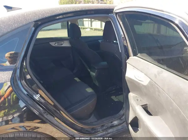3KPF24AD8RE696883 2024 KIA FORTE - Image 8
