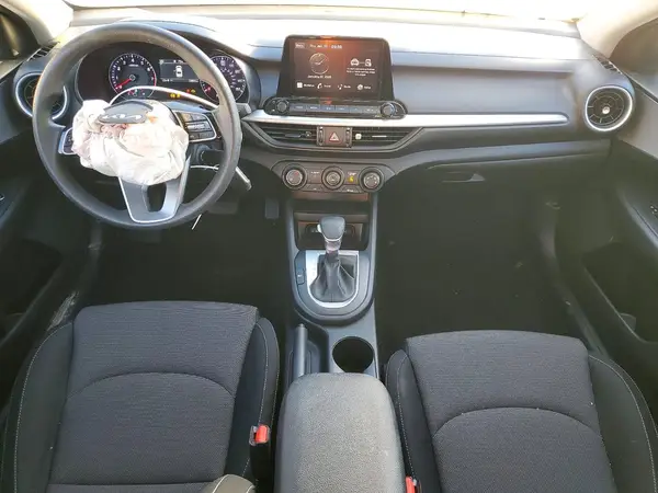 3KPF24AD8RE697452 2024 KIA FORTE - Image 8