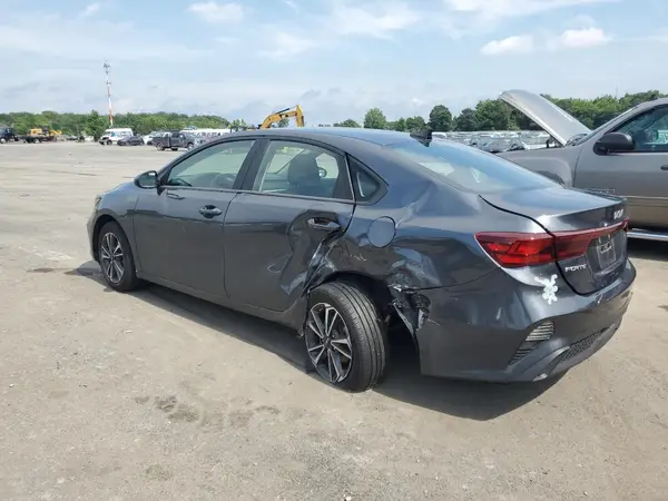 3KPF24AD8RE700012 2024 KIA FORTE - Image 2
