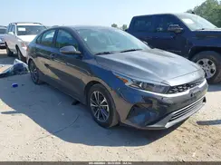 3KPF24AD8RE701743 2024 KIA FORTE
