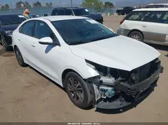 3KPF24AD8RE701807 2024 KIA FORTE