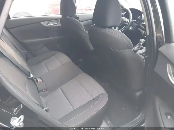 3KPF24AD8RE714248 2024 KIA FORTE - Image 8