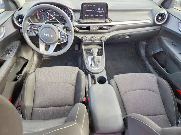3KPF24AD8RE719756 2024 KIA FORTE - Image 8