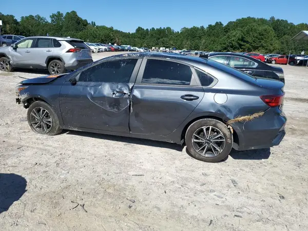 3KPF24AD8RE720048 2024 KIA FORTE - Image 2