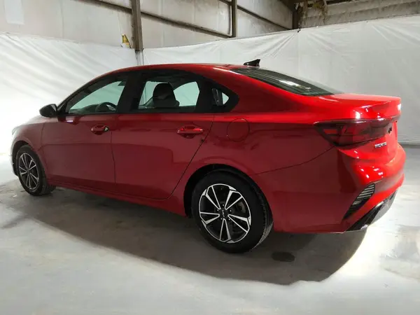 3KPF24AD8RE722513 2024 KIA FORTE - Image 2