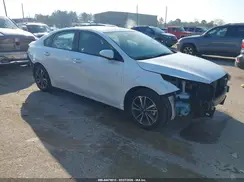 3KPF24AD8RE724360 2024 KIA FORTE