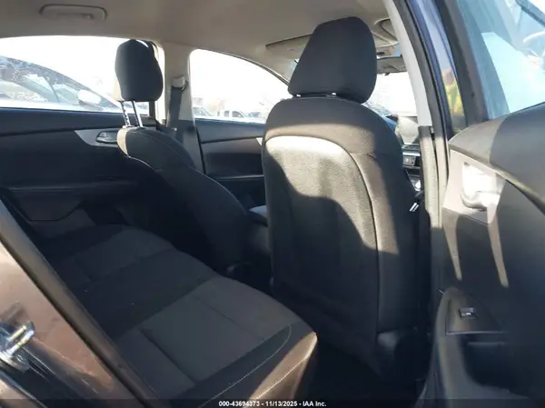 3KPF24AD8RE724391 2024 KIA FORTE - Image 8