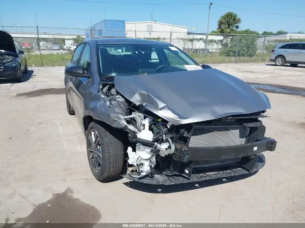 3KPF24AD8RE726691 2024 KIA FORTE - Image 1