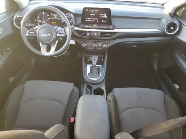 3KPF24AD8RE730210 2024 KIA FORTE - Image 8