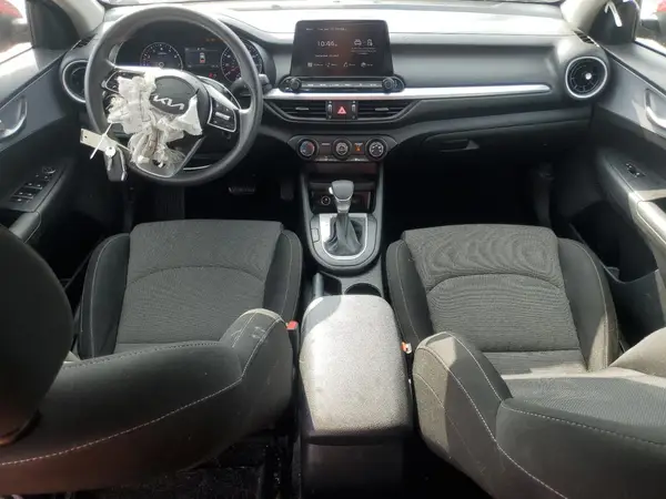 3KPF24AD8RE732233 2024 KIA FORTE - Image 8