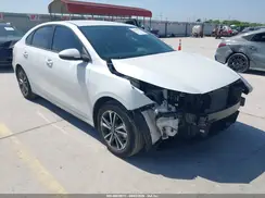3KPF24AD8RE738470 2024 KIA FORTE