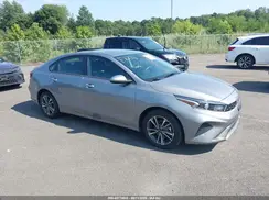 3KPF24AD8RE738503 2024 KIA FORTE