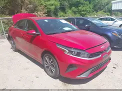 3KPF24AD8RE741806 2024 KIA FORTE