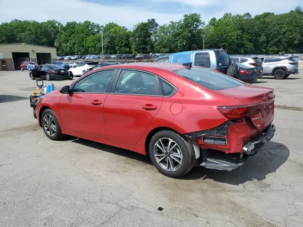 3KPF24AD8RE753549 2024 KIA FORTE - Image 2
