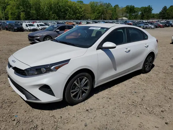3KPF24AD8RE759450 2024 KIA FORTE - Image 1