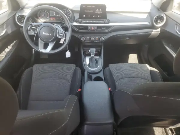 3KPF24AD8RE761473 2024 KIA FORTE - Image 8