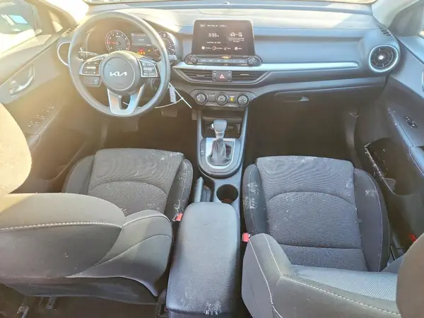 3KPF24AD8RE766950 2024 KIA FORTE - Image 8