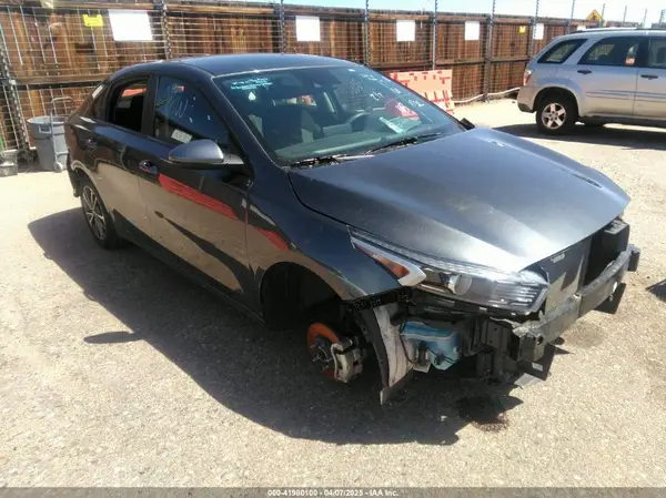 3KPF24AD8RE768200 2024 KIA FORTE - Image 1