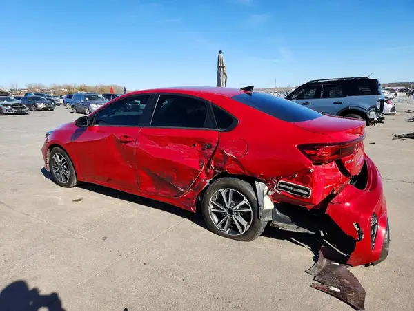 3KPF24AD8RE777849 2024 KIA FORTE - Image 2