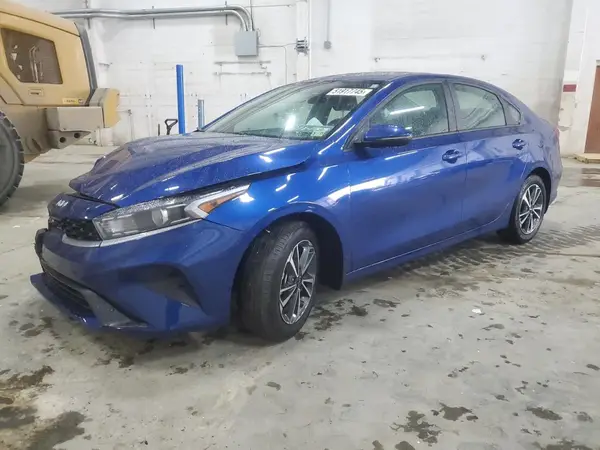 3KPF24AD8RE778127 2024 KIA FORTE - Image 1