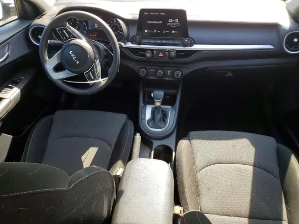 3KPF24AD8RE783151 2024 KIA FORTE - Image 8