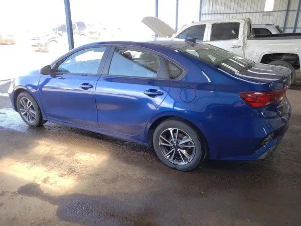 3KPF24AD8RE786549 2024 KIA FORTE - Image 2