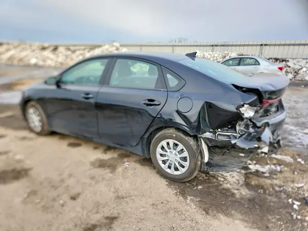 3KPF24AD8RE788849 2024 KIA FORTE - Image 2