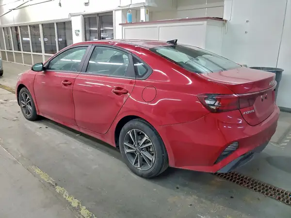 3KPF24AD8RE790424 2024 KIA FORTE - Image 2