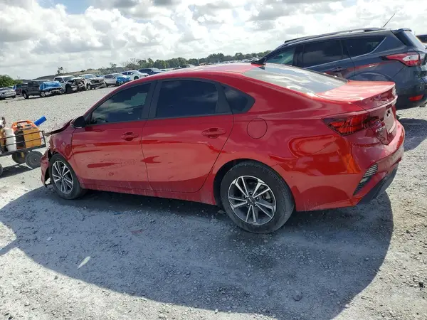 3KPF24AD8RE790701 2024 KIA FORTE - Image 2