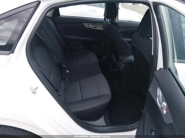 3KPF24AD8RE791167 2024 KIA FORTE - Image 8