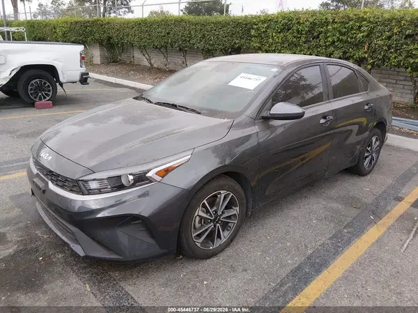 3KPF24AD8RE791654 2024 KIA FORTE - Image 2