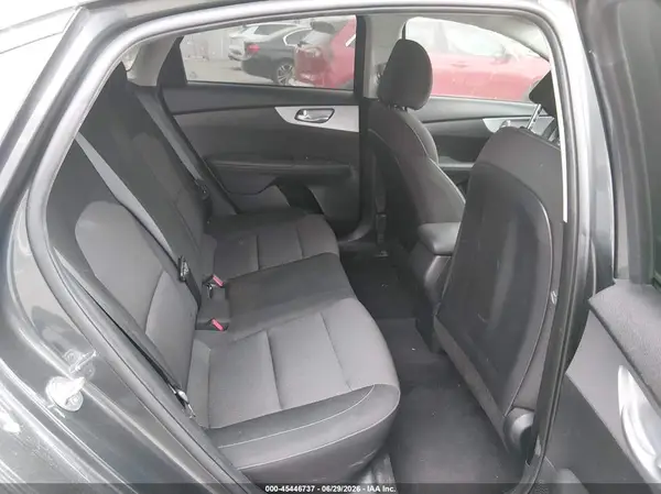 3KPF24AD8RE791654 2024 KIA FORTE - Image 8