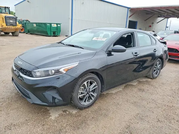 3KPF24AD8RE793372 2024 KIA FORTE - Image 1