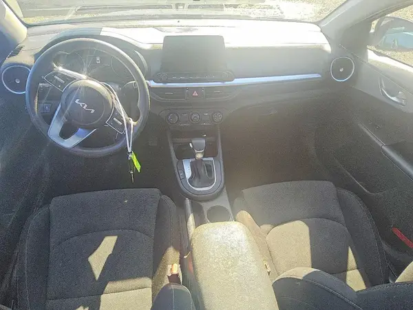 3KPF24AD8RE793372 2024 KIA FORTE - Image 8