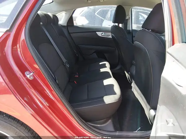 3KPF24AD8RE794019 2024 KIA FORTE - Image 8