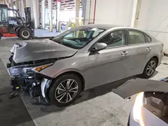 3KPF24AD8RE794957 2024 KIA FORTE