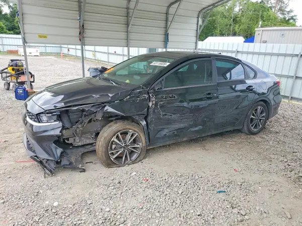 3KPF24AD8RE797390 2024 KIA FORTE - Image 1