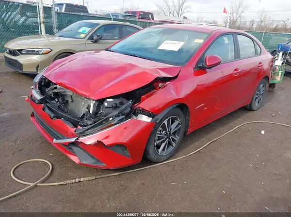 3KPF24AD8RE808324 2024 KIA FORTE - Image 2