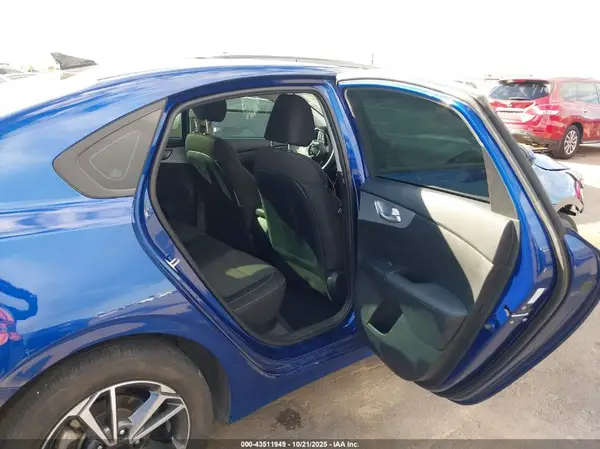 3KPF24AD8RE808517 2024 KIA FORTE - Image 8