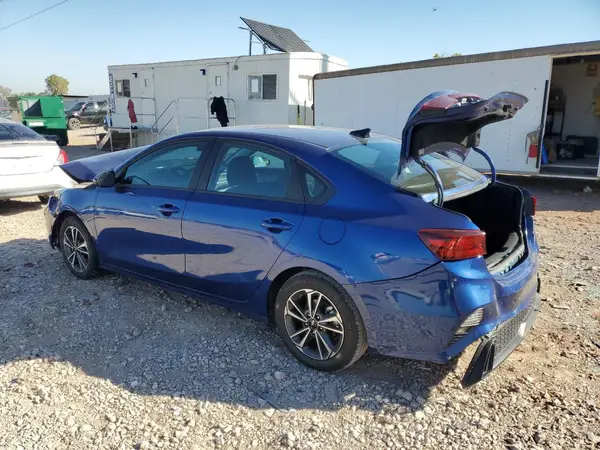 3KPF24AD8RE808873 2024 KIA FORTE - Image 2