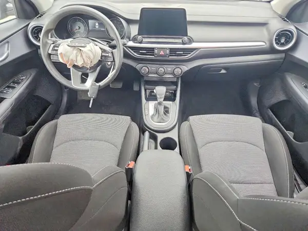 3KPF24AD8RE814642 2024 KIA FORTE - Image 8