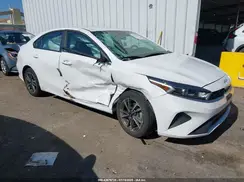 3KPF24AD8RE816598 2024 KIA FORTE