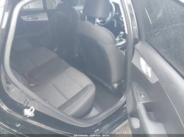 3KPF24AD8RE821154 2024 KIA FORTE - Image 8