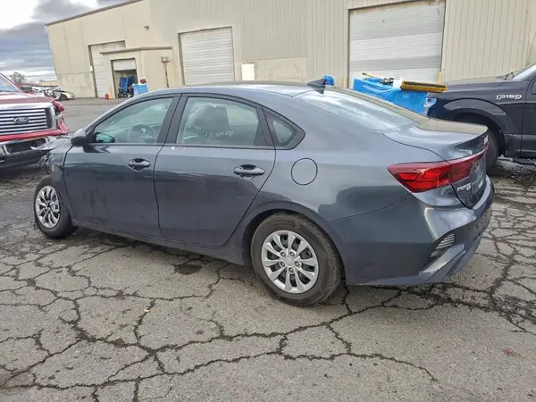 3KPF24AD8RE822790 2024 KIA FORTE - Image 2