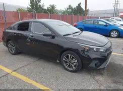 3KPF24AD8RE825107 2024 KIA FORTE